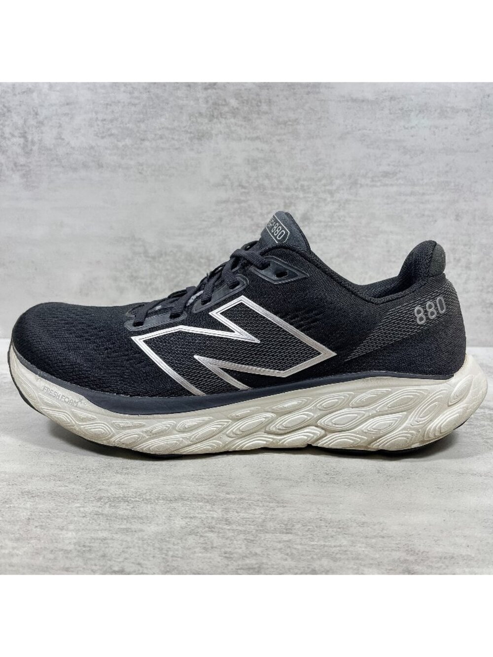 New Balance Fresh Foam 880v14 Running Shoes - Women's Size 8.5 - Black
